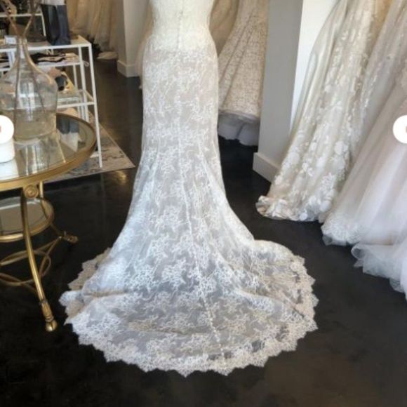 NWT Liancarlo Original Wedding Gown Style #6870 - Picture 8 of 9